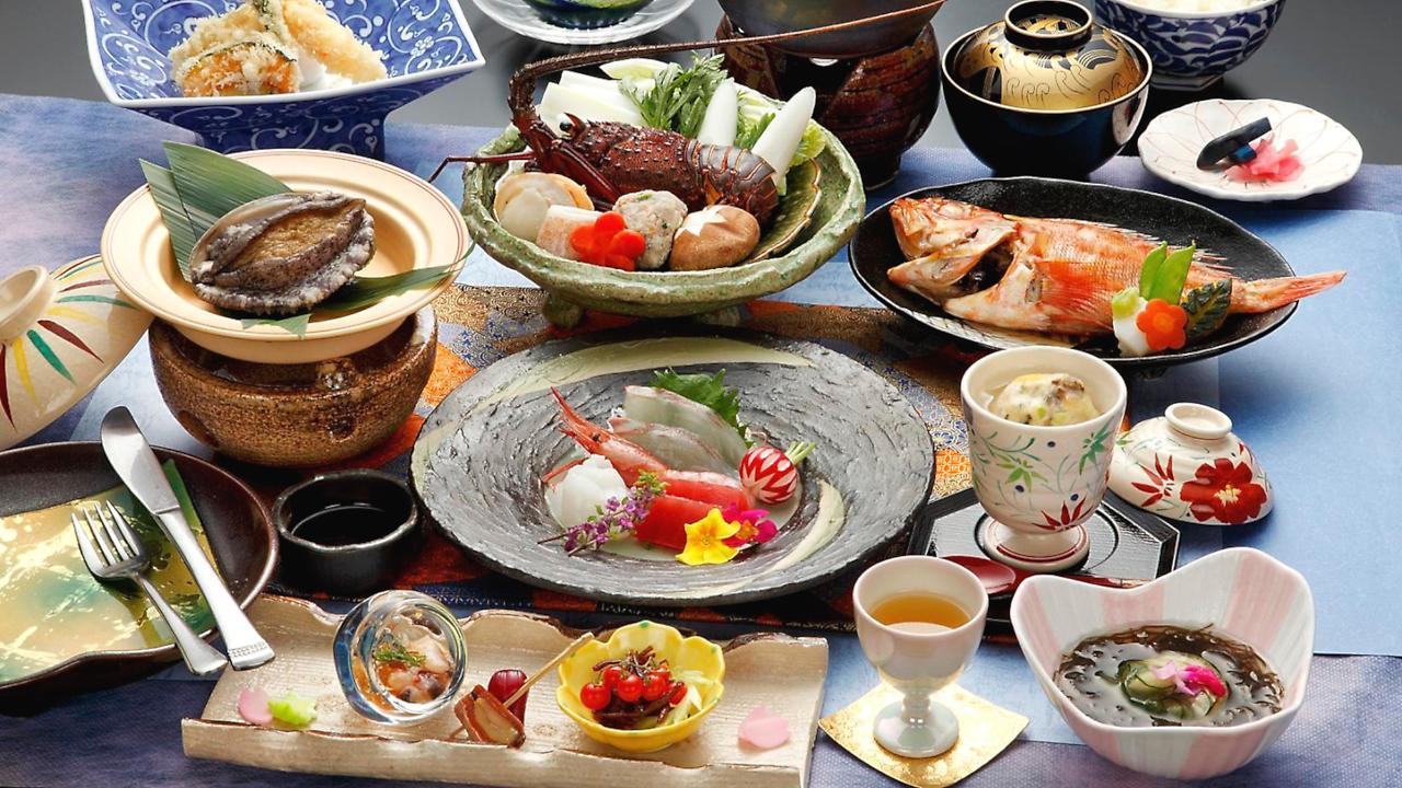 Hotel Tatsuki Gamagori Bagian luar foto